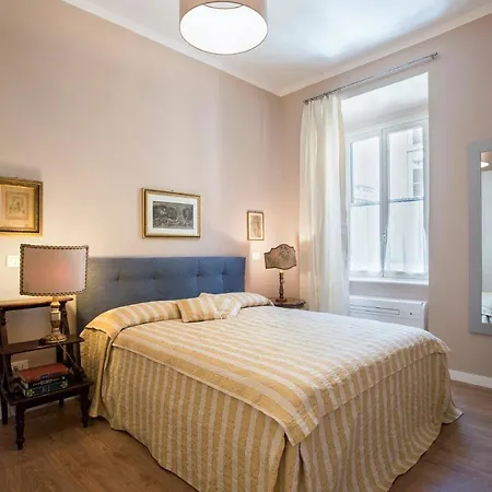 Elegante Grande Con 4 Stanze - Vaticano E Centro Appartamento