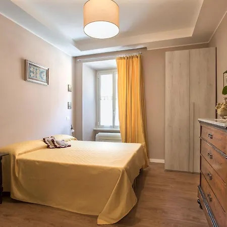 Vaticanestrome Elegant 4-bedroom In Near Vatican- Rome