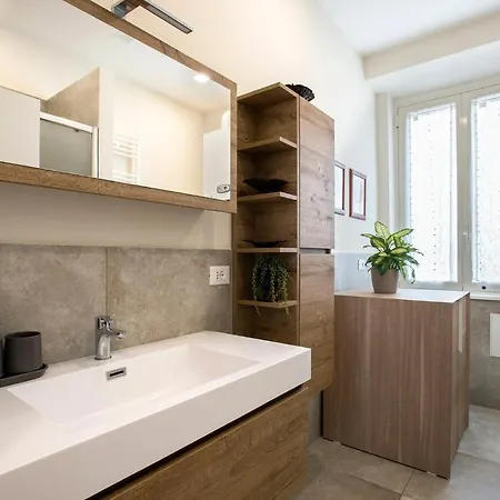 Vaticanestrome Elegant 4-bedroom In Near Vatican- Rome