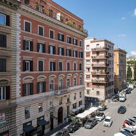 Vaticanestrome Elegant 4-bedroom In Near Vatican-
